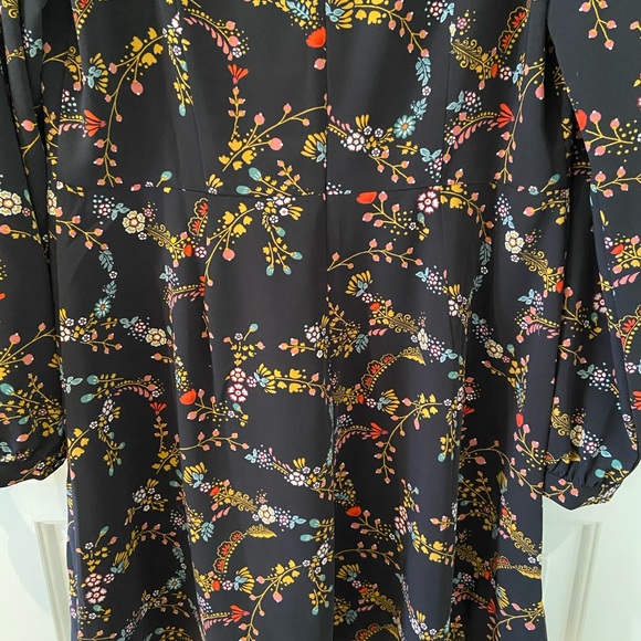 Black dress with multi colored floral design - Picture 4 of 6